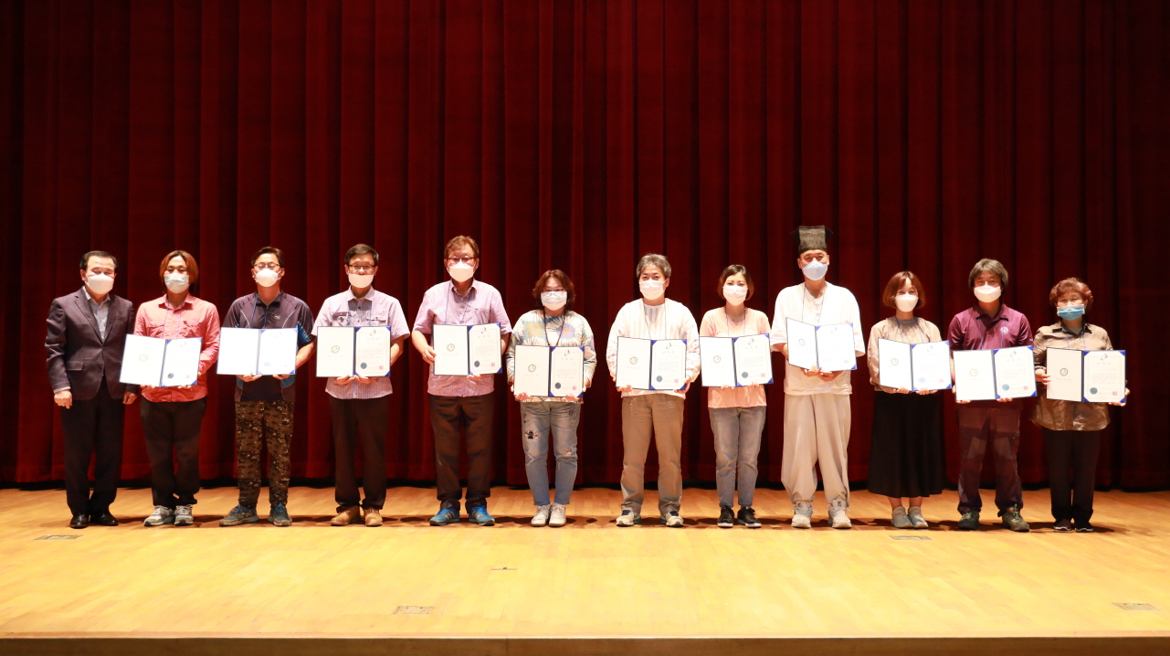 필라테스 위로 마곡 원격평생교육원 이미지